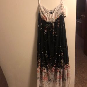 Beautiful floral maxi dress